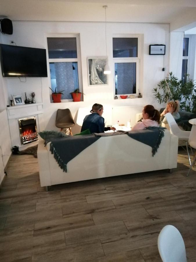 Tina Guest House Basarabi Bagian luar foto